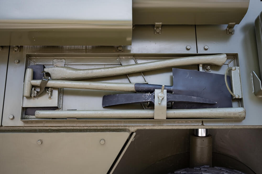Equipamiento y material militar del Ejército español cubierto por el Ministerio de Defensa durante la formación