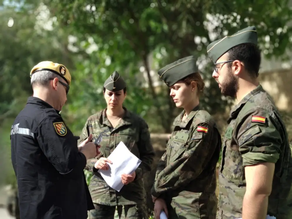 Ascenso a Oficial del Ejército: vías, requisitos y pruebas 2026